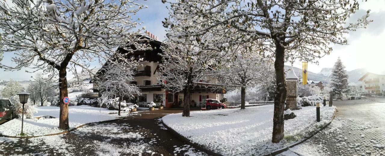 Hotel Rodes Ortisei Kültér fotó