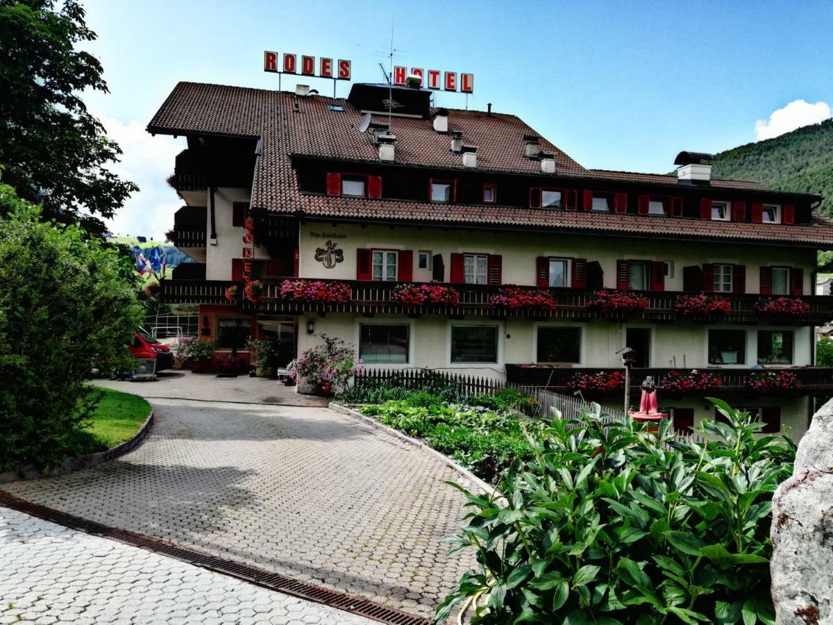 Hotel Rodes Ortisei Kültér fotó